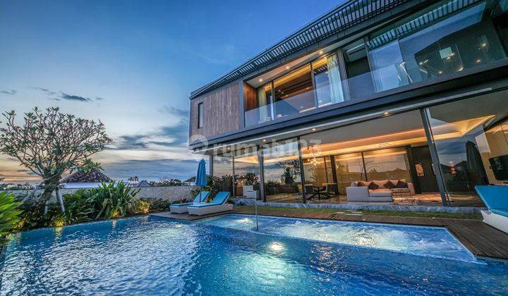 Beautiful Minimalist Modern Mix Industrial Villa At Umalas, Bali 2