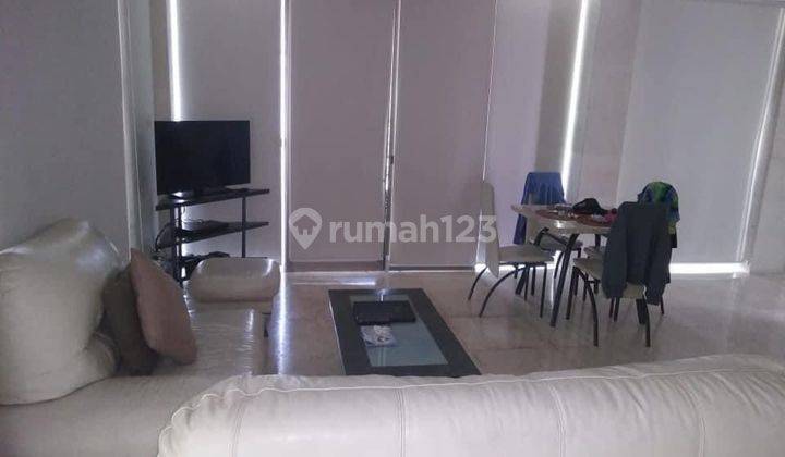 2 BR Apartment Furama Seminyak Beachfront, Bali 16