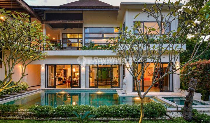 5 BR Freehold Villa Close To The Beach In Sanur, Bali 1