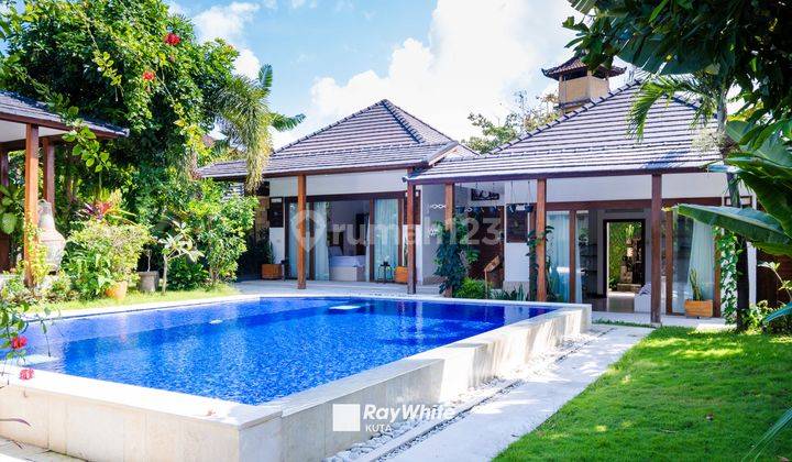 Villa In The Center Of Kerobokan Area, Close To Canggu, Bali 1