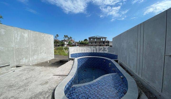 Lifestyle Luxury Villa Dekat Pantai di Pererenan, Canggu, Bali 2