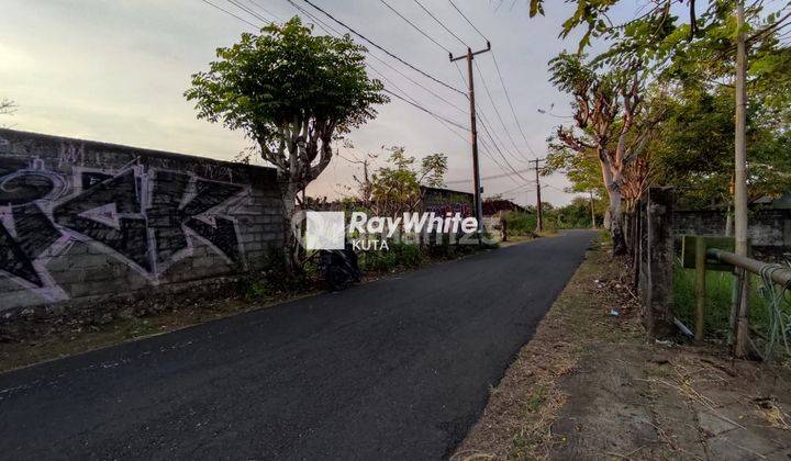 Strategic plot of land only 800 meters to Balangan Beach, Bali 1