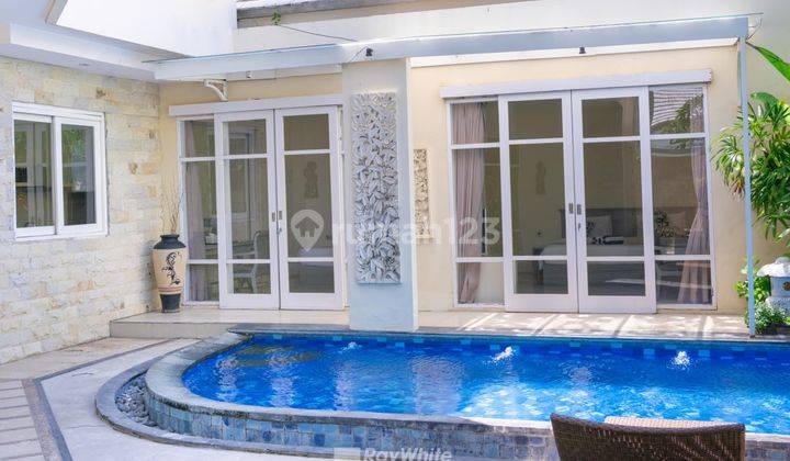 Modern Style Villa Complex Located in The Center of Kuta, Bali 1