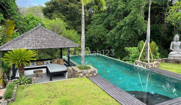 Villa Gaya Tropical Dgn Pemandangan Hutan Dan Sungai Di Canggu Dijual 2