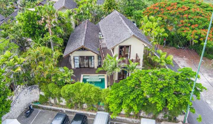 Only 8 Billion Villa Karma Kandara Uluwatu Sea View for Sale