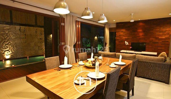 3 Unit Villa Suitable For Investment In Seminyak, Bali 2