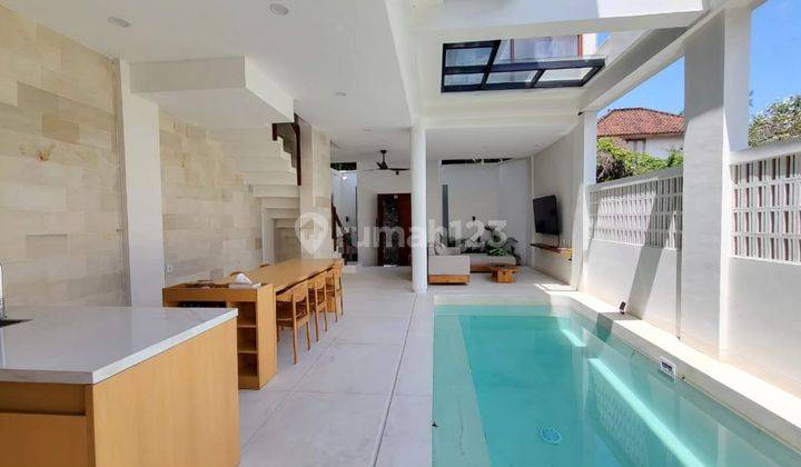 Brand New Freehold Villa Close To Batu Belig Beach, Bali 1