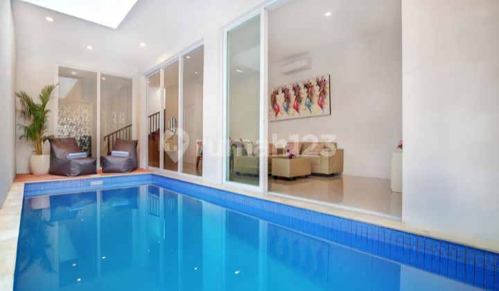 Disewakan Villa Modern Minimalis 3 Kamar di Canggu