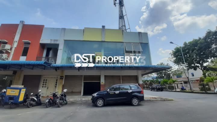 Ruko 2 Unit Gandeng Hook dan Standard