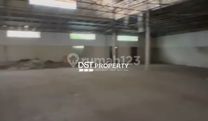 Warehouse 1000 M2 Land 1400 M2 Good Location Ring 1 Warehouse 1000 M2 Land 1400 M2 Good Location Ring 1