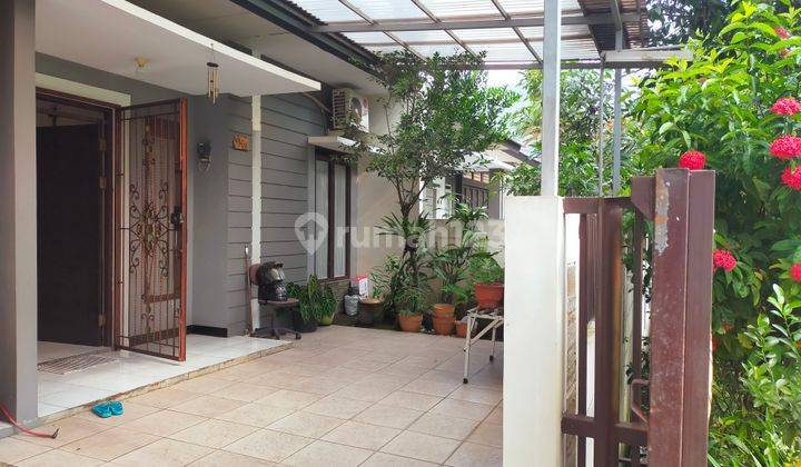 Rumah Bagus Aman Dan Asri . Taman Holis Indah  1