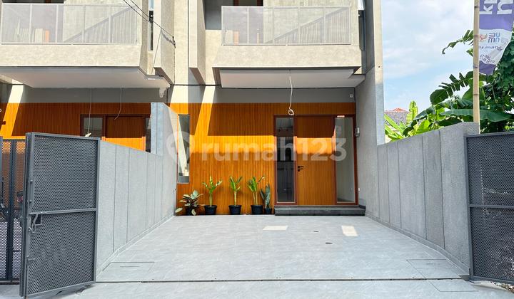 10 JUTA AKAD BATA MERAH SIAP HUNI TIDAK BANJIR STRATEGIS AMAN 10 JUTA AKAD BATA MERAH SIAP HUNI TIDAK BANJIR STRATEGIS AMAN