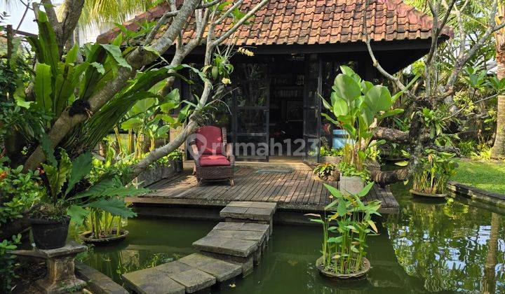 Tanah Hook Lokasi Bagus Bonus Paviliun Ada Kolam Renang 1