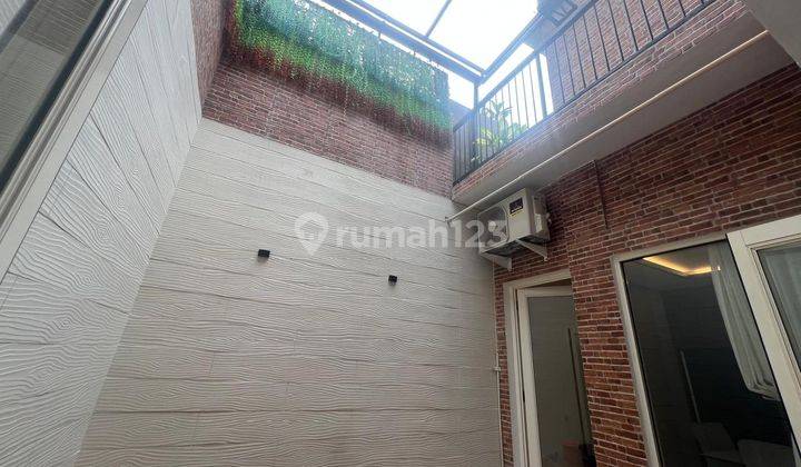 Disewakan Rumah Fully Furnished di Serenia Hills Cluster Regent, Jaksel Rp225 Jt/Thn (Nego) 2