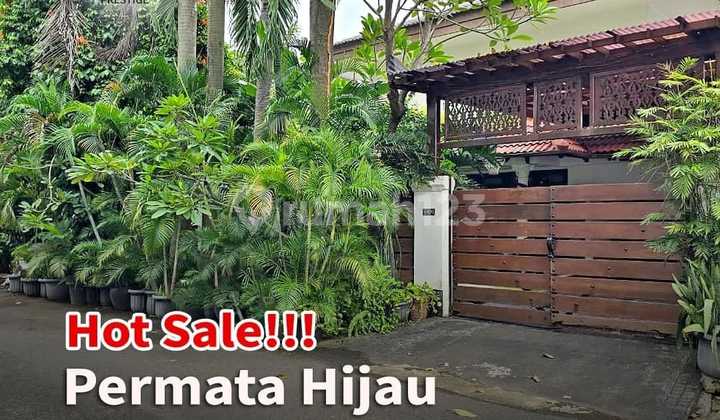 Dijual Rumah Cantik, Siap Huni, 2 Lantai Di Permata Hijau