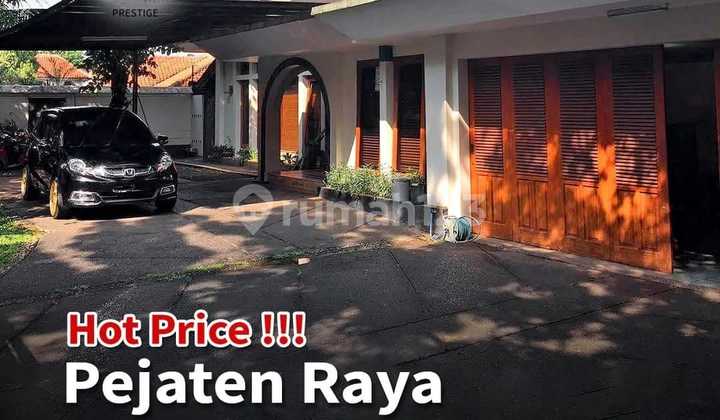 Dijual Rumah Cantik Harga Special, Pool, 2 Lantai Di Pejaten