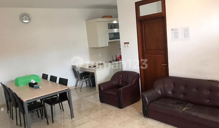 Dijual Rumah Cantik 2 Lantai Di Kebayoran Baru