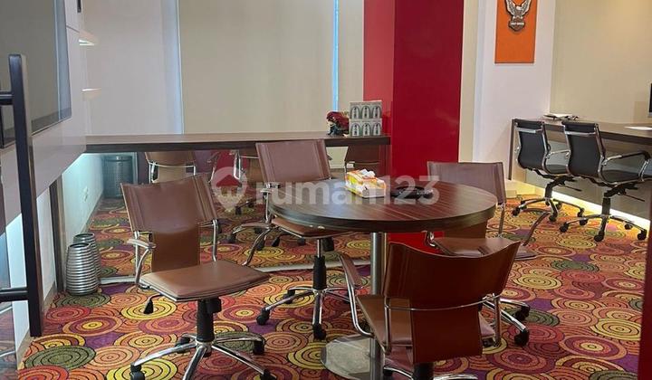 For Sale Beautiful Shophouse, Ready to Occupy, 3 Floors in Jati Padang