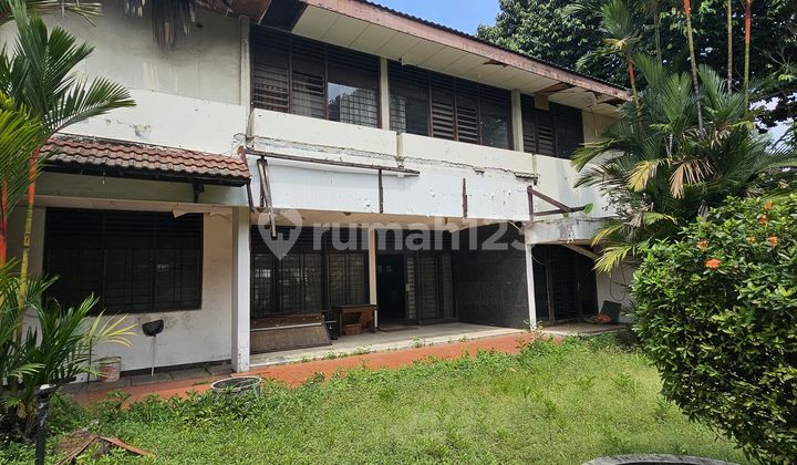 Dijual Rumah Tua Hitung Tanah, 2 Lantai Di Tanah Kusir Dijual Rumah Tua Hitung Tanah, 2 Lantai Di Tanah Kusir
