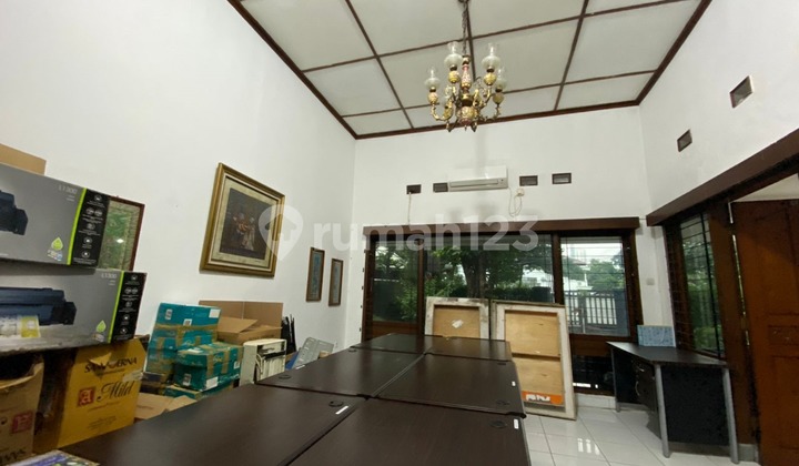 Disewakan Rumah Cantik Cocok Untuk Kantor 2 Lantai Di Hang Lekir 2