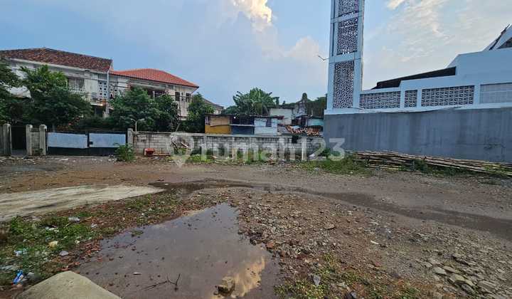 For Sale Land with Warehouse in Kebayoran Baru For Sale Land with Warehouse in Kebayoran Baru