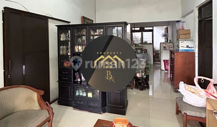 DiJual Rumah Huni Strategis 3+2KT/HGB Tebet Dekat Jl.Haryono/11.26