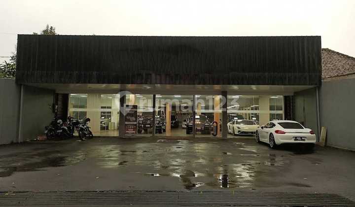 Ruko Renovasi Cocok Untuk Ruang Usaha Main Road, Bandung