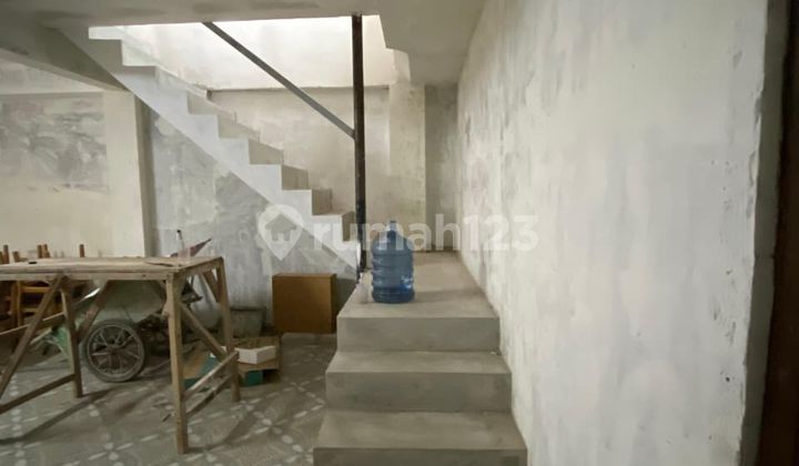 For Rent: 2-Story Shop House in Panglima Polim, South Jakarta, Former Coffee Shop/10.25 For Rent: 2-Story Shop House in Panglima Polim, South Jakarta, Former Coffee Shop/10.25