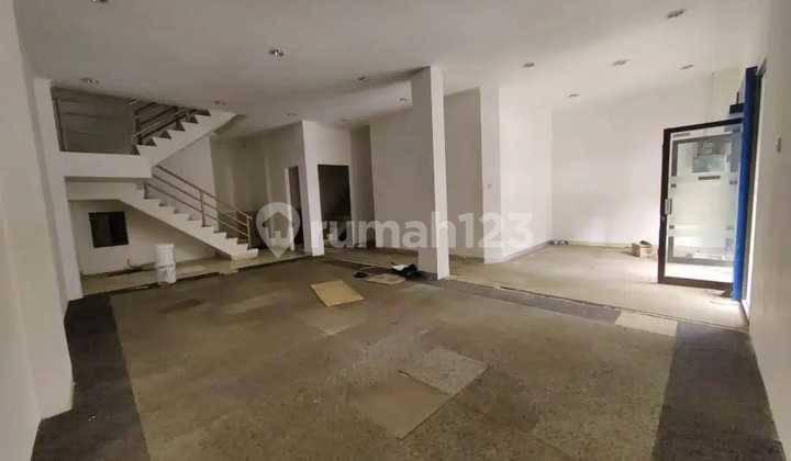For Rent: Adjacent Shophouses at Crown Place Tebet, South Jakarta, 4 Floors //09.25