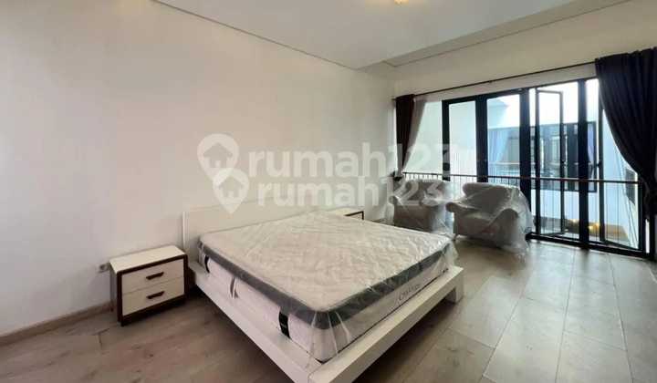 Rumah Bagus Furnished Menteng, Jakarta Pusat 2