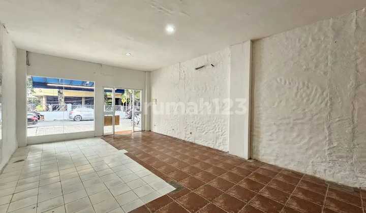 For Rent Shop House Benda Kemang South Jakarta LT:55m2/LB110m2/09.25 For Rent Shop House Benda Kemang South Jakarta LT:55m2/LB110m2/09.25