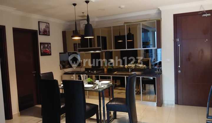 For Rent Apartment Denpasar Residence Strategic Location in Kuningan 12.25