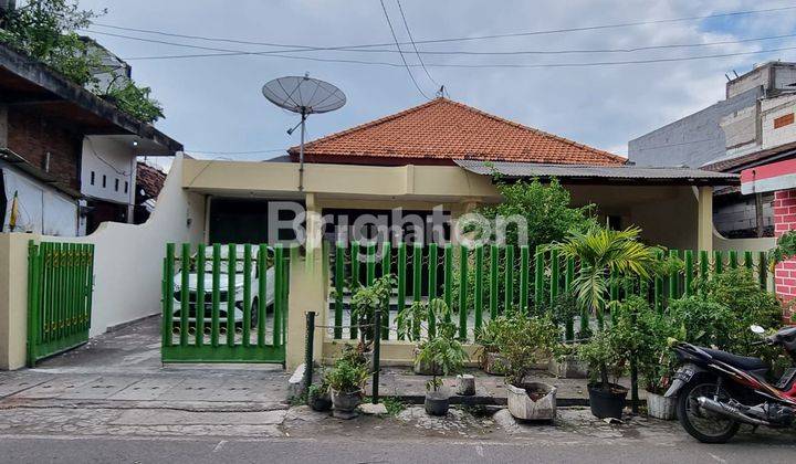 Rumah Tengah Kota Petemon Lokasi Strategis 1