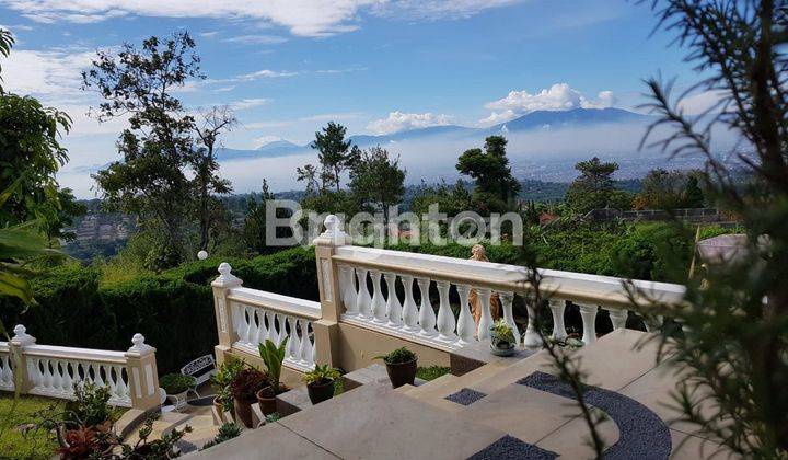 Rumah Rasa Villa Lembang Pagerwangi Dapet View Kota Bandung 2