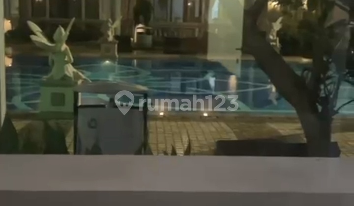 Waterplace Residence 2 Lantai Full Furnished View Pool Bagus dan Terawat 2