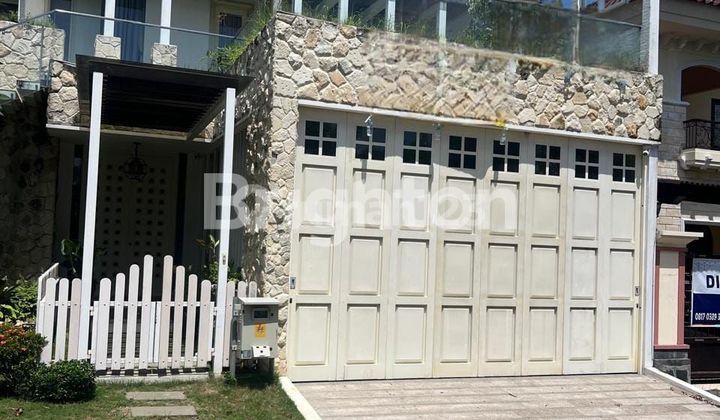 RUMAH HOOK BESAR MEWAH BERSIH TERAWAT FULL FURNISHED RUMAH HOOK BESAR MEWAH BERSIH TERAWAT FULL FURNISHED