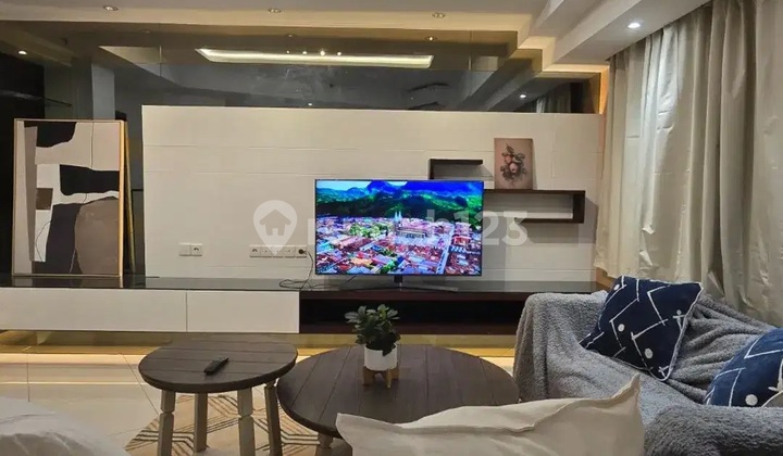 Hunian Ekslusif Waterplace Unit Penthouse Full Furnish 2