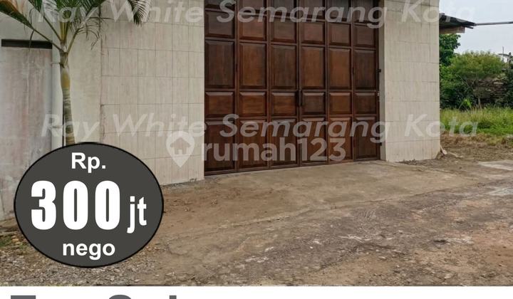 Ready-to-Occupy Cluster House in Banyumanik A5434 2