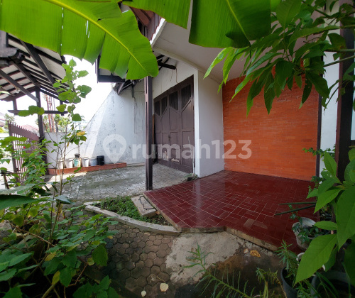 Strategic Ready-to-Occupy House in North Semarang A5318 1