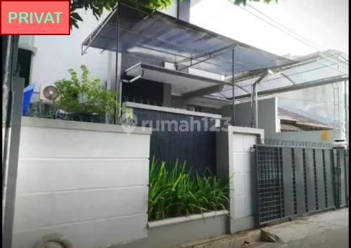 Rumah Bagus Dan Strategis di Semarang Timur K8426 1