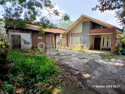 Good, Spacious, Ready-to-Use Warehouse in Pringsurat, Temanggung A4756