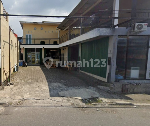 Two-Story Ready-to-Use Shop House in West Ungaran A5268