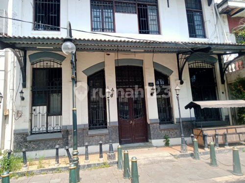 Ex Cafe Building Ready to Use in Semarang Old Town A5059 1