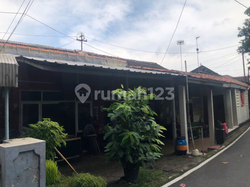 Strategic Ready-to-Occupy House in Gajah Mungkur A5154 1