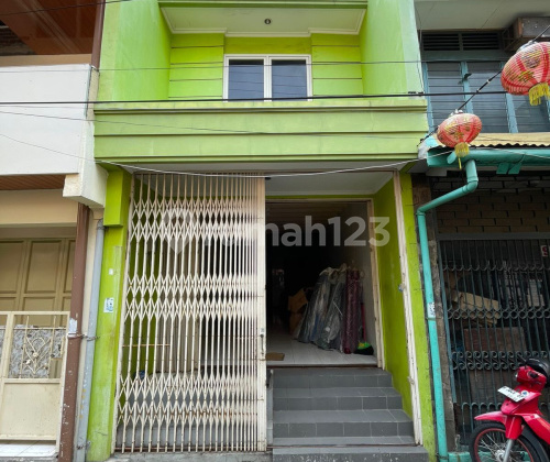 Affordable One and a Half Story Shop House in Central Semarang A4589 1