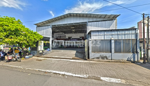 Bangunan Siap Pakai Strategis Bagus di Gajah Mungkur A5255