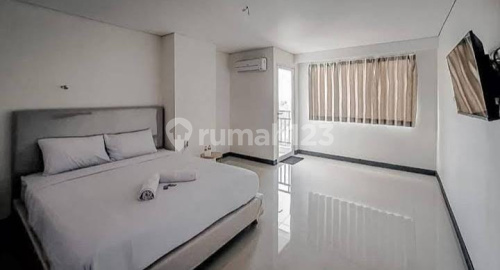 Ready-to-Occupy Downtown Apartment in Sentraland Semarang A5364