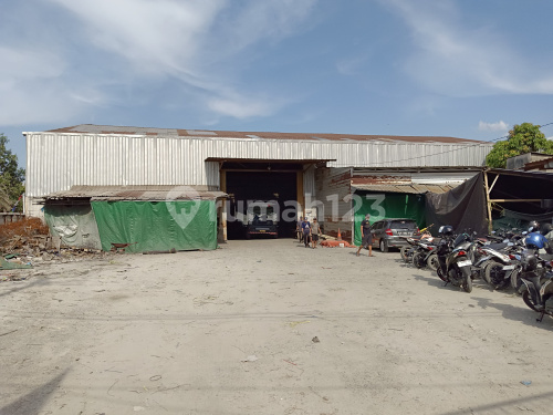 Gudang Siap Pakai Bagus Strategis Di Genuk A4694