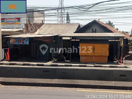 Rumah Tepi Jalan Raya Strategis di Banyumanik A5300 1