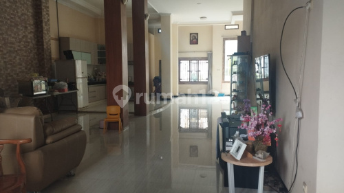 Rumah Strategis Bagus di Semarang Barat A5170 1